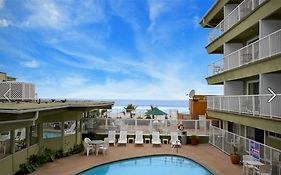 Surfer Beach Hotel San Diego California